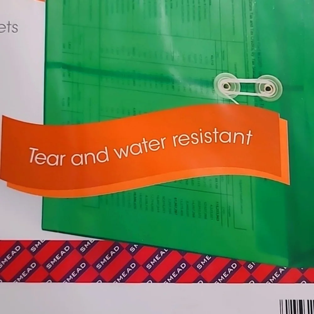 Smead Green Poly Envelopes 1 1/4